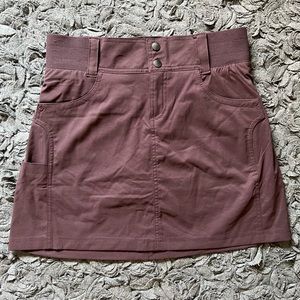 NWT Title Nine Clambor skort. Size 2.